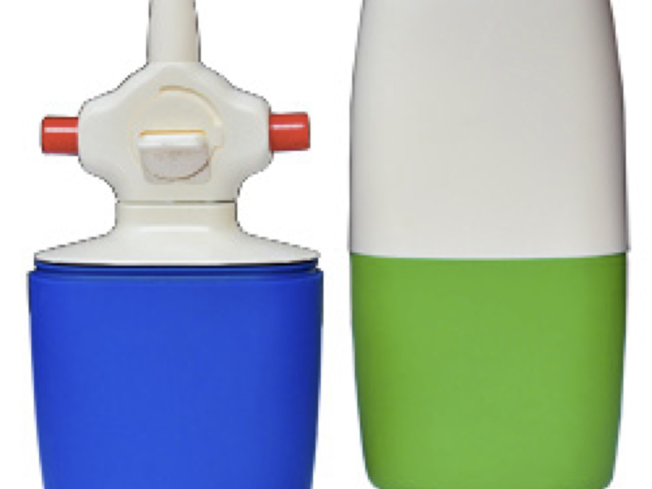 Nasal powder insufflator (Miat, Italia) used in the animal studies evaluating the dry powder vaccination strategy Nasal powder insufflator (Miat, Italia) used in the animal studies evaluating the dry powder vaccination strategy