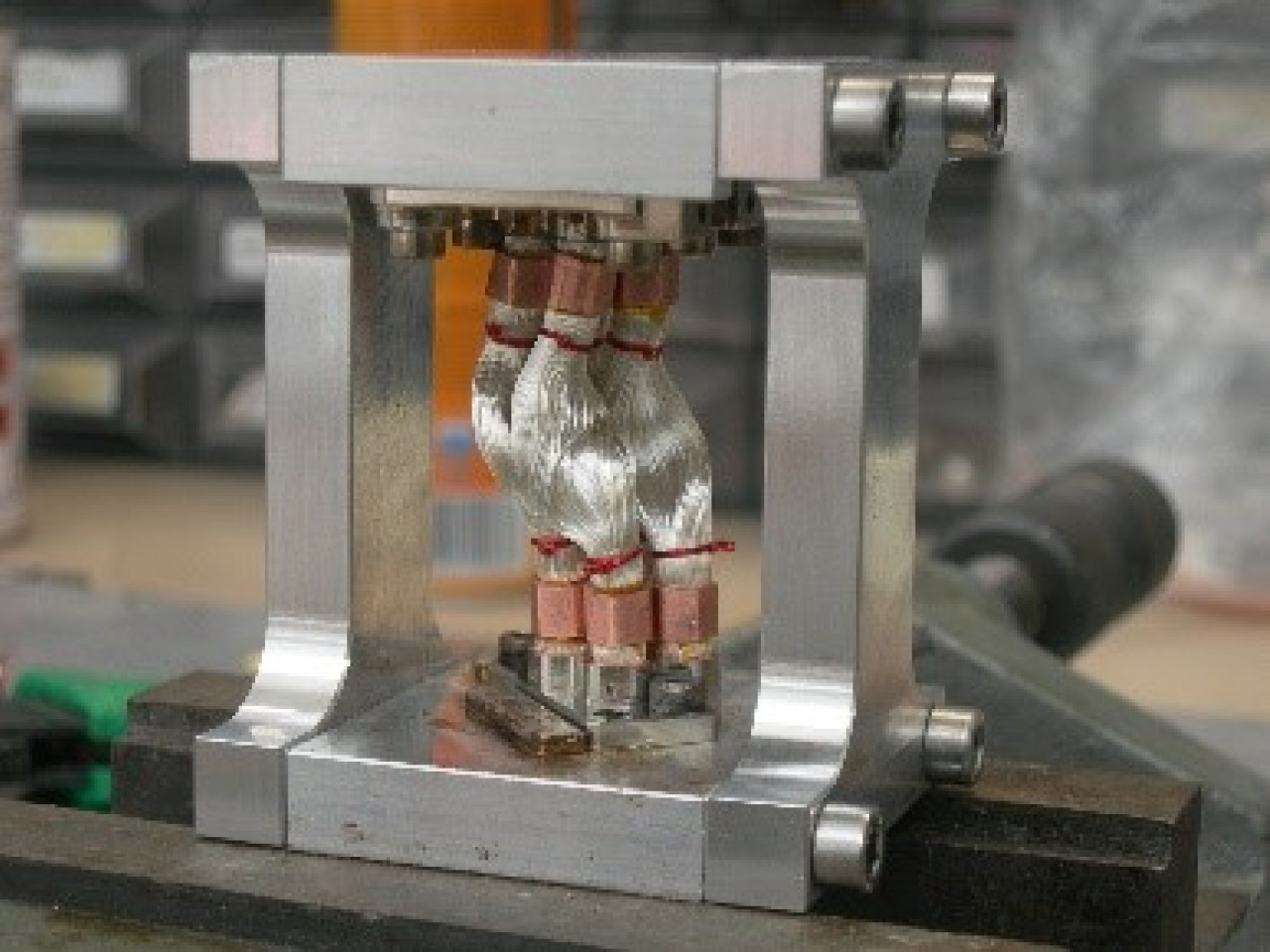 Thermal strap in fase di test Thermal strap in fase di test